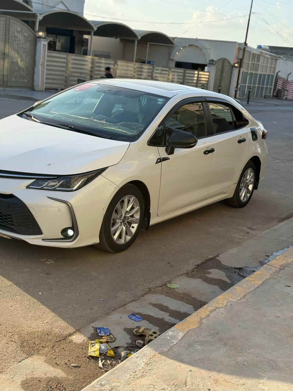 سلام عليكم كورله ساز 2023 كفاله عامه من الصبغ 
سياره خير من الله كلها شرط افحص سونار 
فول مواصفات 
1-فتحه بصمه 
2ـ اشاير بلمري 
3- تبريد قطعتين 
4- لايت ايدي 
5-نضام قياده 2/-1ايكو 2- سبورت رياضي 
6-منفذ كار بلي 
7-مري تحكم شفط 
مكان بغداد الاتصال *********** /***********
