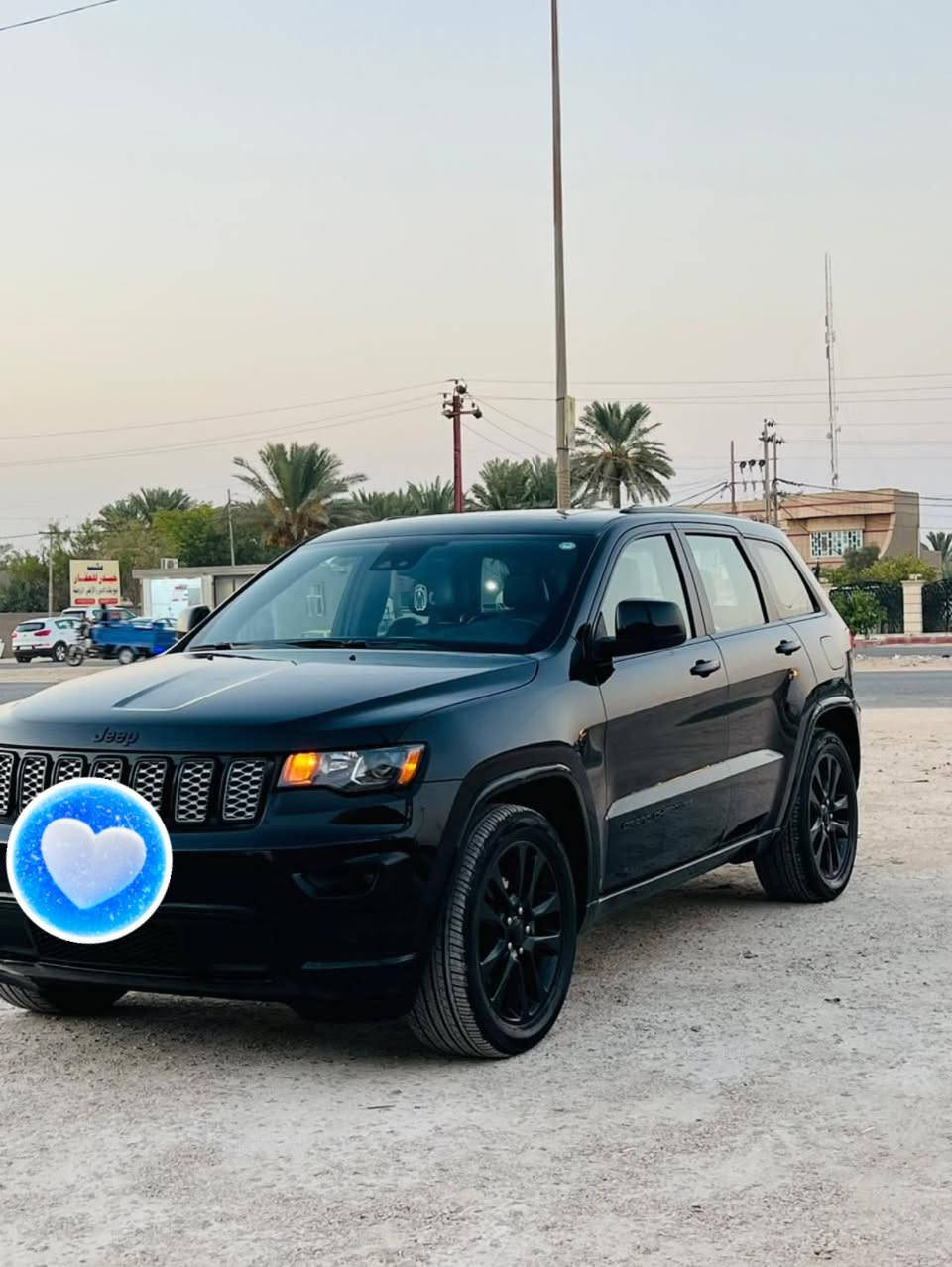 جيب شيروكي 2017 لاريدو أمريكي كلين من عدة الدعاميه  فول موصفات رقم إنكليزي الجديد أربيل باسمي 
*********** 
سعر ٢٣٥
