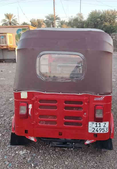 تكتك 2019 شهر 12 مرقمه نضيفه مكفوله
شوي بيه زلوغ وصبغته  نضيفه كلش
سعر 5500وبيه مجال مكان شعله
***********
