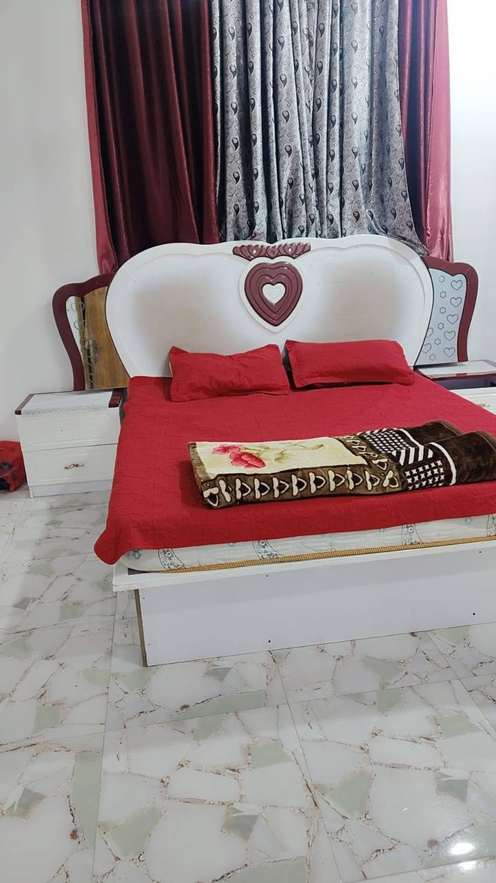 بيع مستعجل
كربلاء؟ كنطرة السلام
#السعر 500مع مجال قليل 

غرفة نوم تركي 8قطع
@إشارة 
@إشارة 
@إشارة


**إذا كنت صاحب هذا الإعلان وتريد حذفه لأي سبب، رجاءا أرسل رسالة إلى الدعم الفني**
