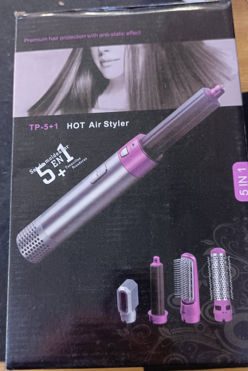 مجموعة الكترونيات داخل الصور مع الاسعار 
التم عالواتساب ابعثلي الصورة الي تحتاجها 
***********
توصيل موصل 2000
محافظات 5000
