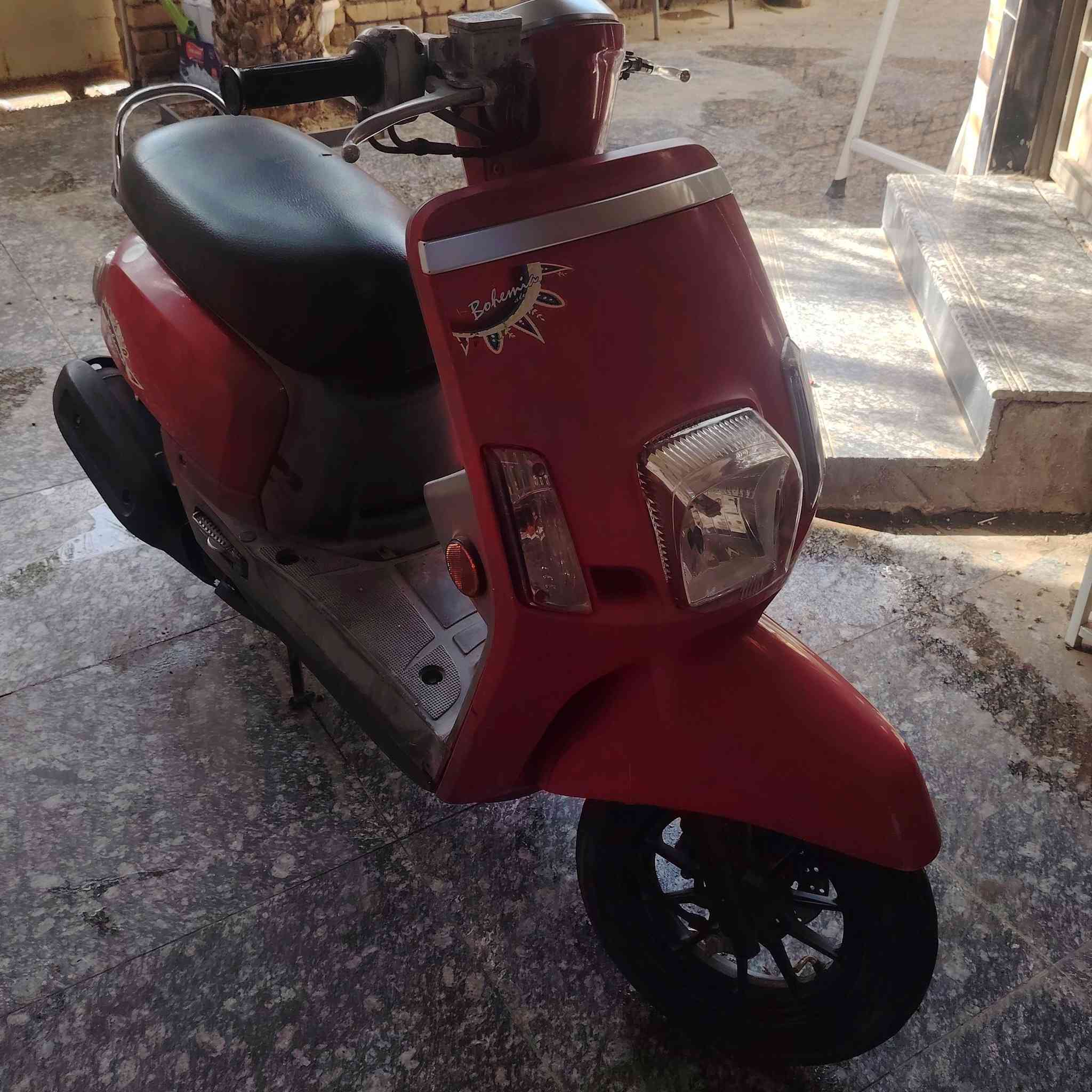بوليس مسطره
دراجه كلش حلوه ونظيفه حيل عليه ادامه كامله
نكره سلف بكل وقت عوزهه بس بوليش وما يكلف
 سعر الدراجه 900 وبي مجال بسيط للشراي
مكاني ميسان مغربه شارع المركز القديم
***********
