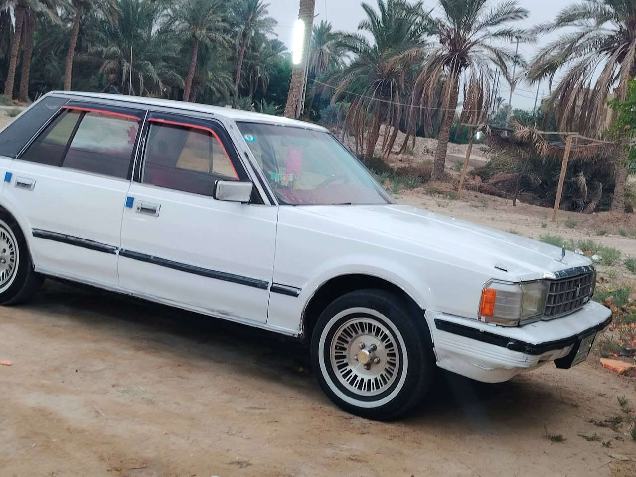 سلام عليكم سوبر للبيع موديل ٨٥ مابيه ضربه مصبوغه جماليه مكينه كير حداديه تايرات جاهزه السعر ٣٨ وبيه مجال *********** مكان ناصريه سوق الشيوخ
