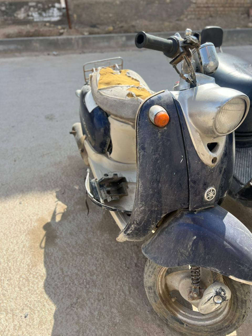 مصريه للبيع كوم حديد بوشه بلاد ياماهة وكابريته بلاد تاير الوره توني مبدله ماتشتغل سعر ٦٠ مكاني اسكان الصناعي ***********
