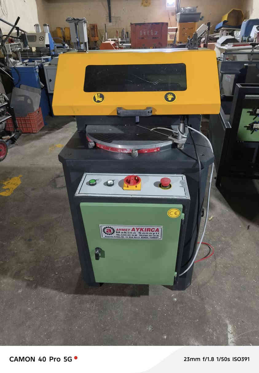 معمل أحمدي سنكل لل بيع مكان سليمانية يوجد توصيل لعد جميع المحافظات ***********
