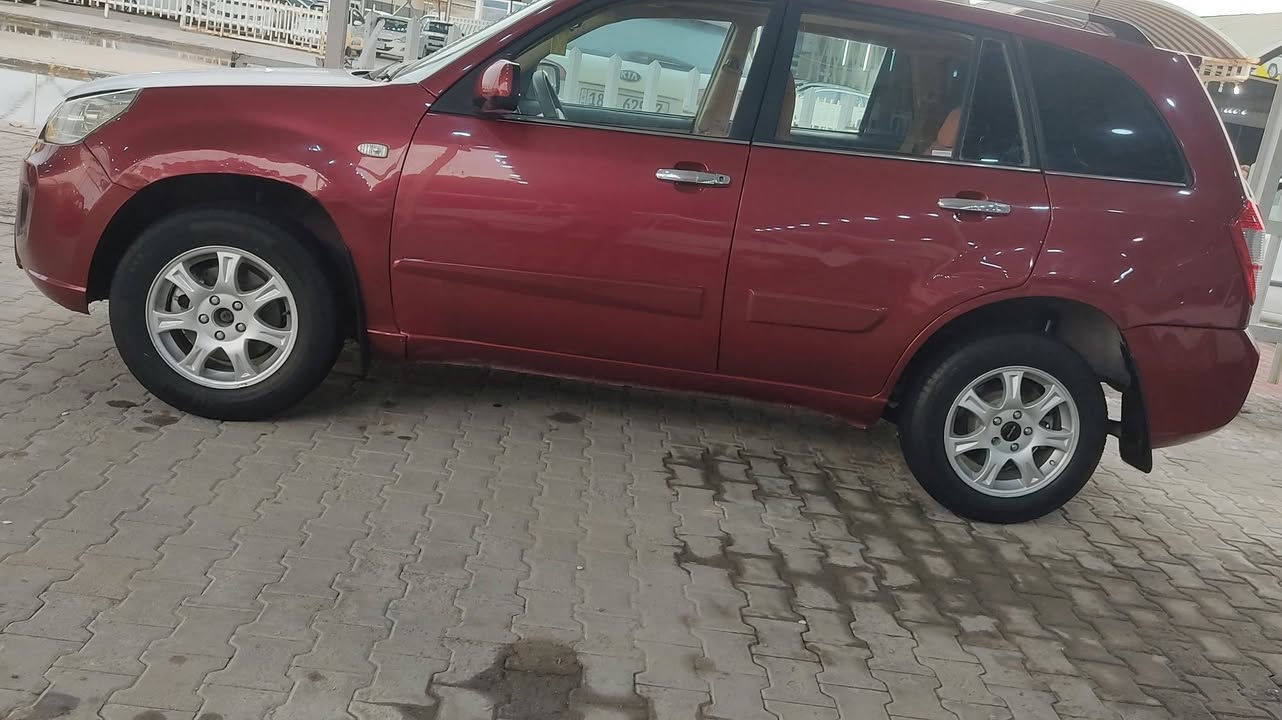 شيري تيكو موديل 2013سياره جديده ومكفوله رقم انگليزي مكينه كير حداديه كهربائيات كله جديد رقم نجف 
السياره بالنجف 
السعر 58
الاتصال***********
