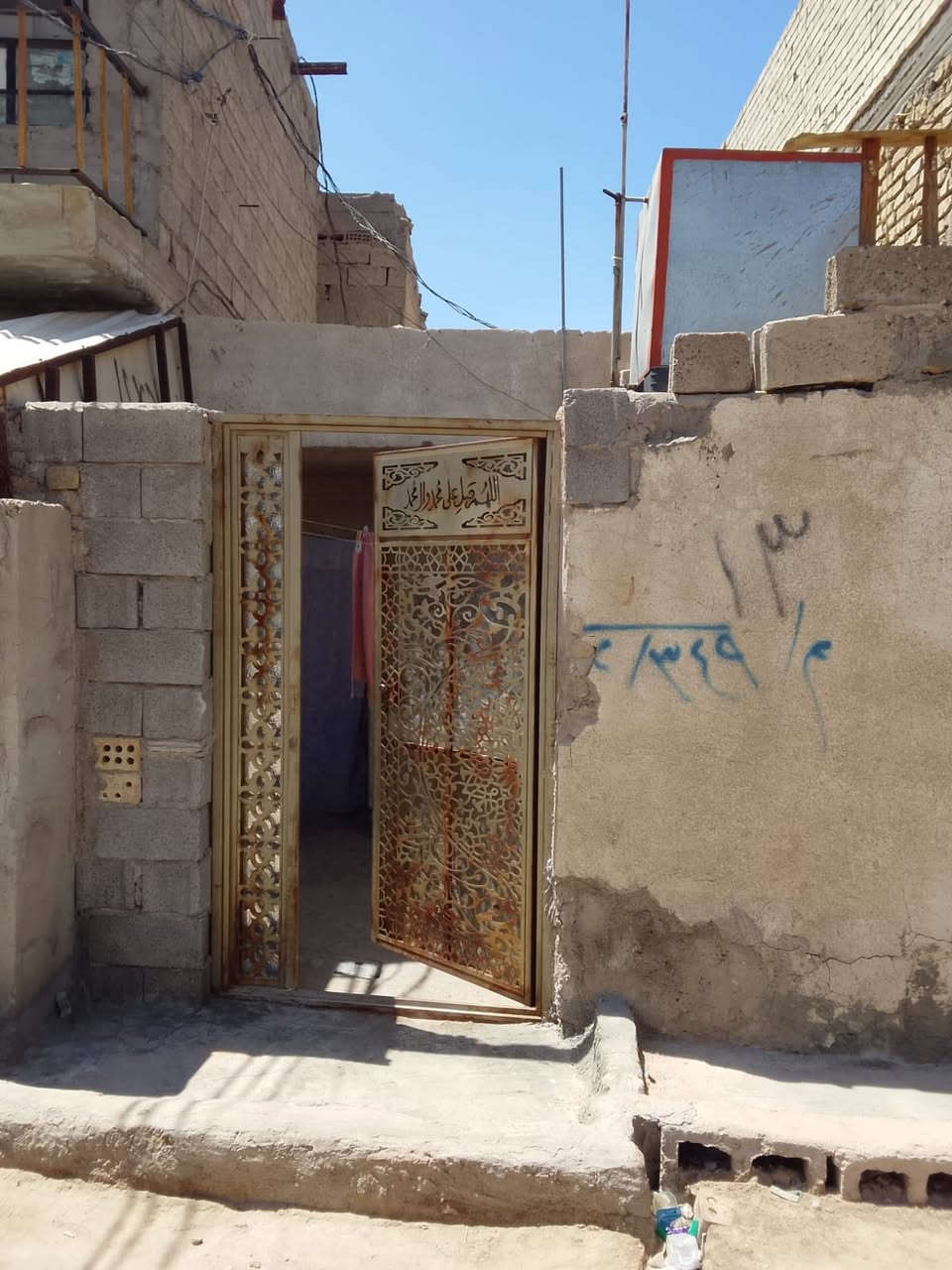 سبع اقصور شارع ابو مجيد يم المضمد حامد سعره ١٢وبي مجال علما البيت عوزه تصليحات ٦٠متر


**إذا كنت صاحب هذا الإعلان وتريد حذفه لأي سبب، رجاءا أرسل رسالة إلى الدعم الفني**