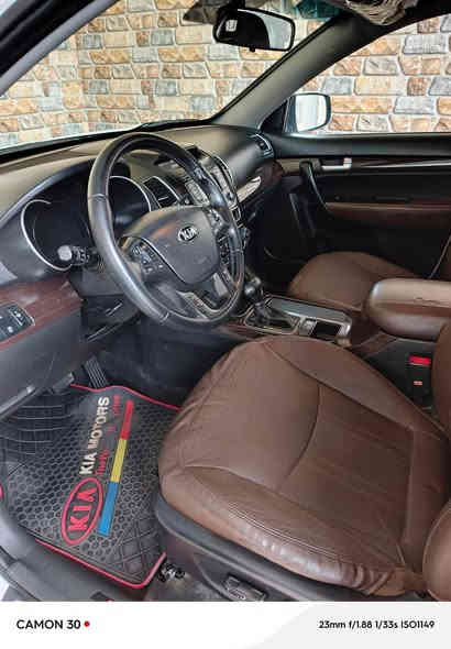 سلام عليكم كيا سورنتو للبيع موديل 2015  مكفوله كفاله عامه رقم بغداد الدولي 11 بسمي كويتي  تخم تايررر
 مكينه 6 سلندر  خليجي  7راكب بصمه  2 ابواب بصمه 
كير محرك حداديه مكفولات  
 

الموصفات  السياره( ترحيب مع اناره مانع انحدار  مري شفط كشتات جلد بيجي تبريد ثلاث قطع جطه شفط

 يدات نيكل نظام ايكو    حساسات خلفيه وامامي تبريد تدفئة دبل بالجكتور )  سياره جديده بمعنى الكلمه  

مكان الديوانية قضاء سومر / لاتصال على الرقم ***********  / سعر 215/وبيه مجال
