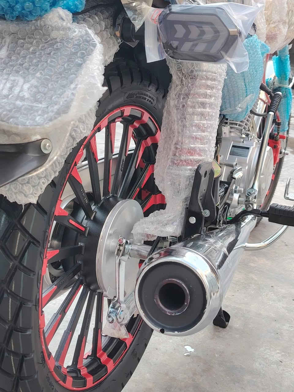 دراجه للبيع موديل 25 سونيك صار 20 يوم من طلعته والسعر 900 وبيها مجال للشراي مكان الدراجه كركوك فيلق


**إذا كنت صاحب هذا الإعلان وتريد حذفه لأي سبب، رجاءا أرسل رسالة إلى الدعم الفني**