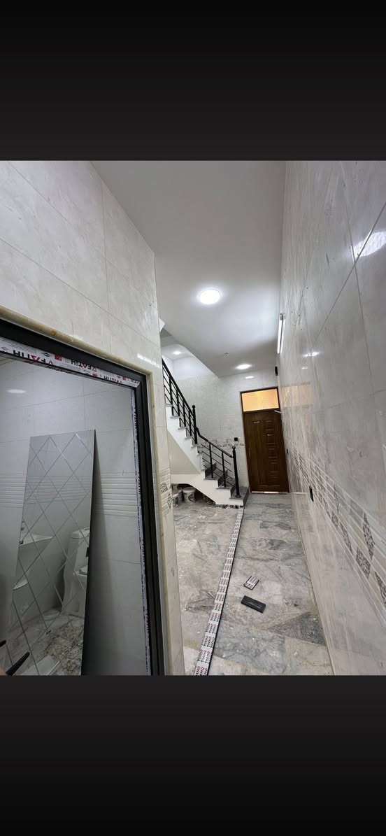 ٦٤ للبيع بناء حديث

يحتوي على #استقبال #مطبخ #خدمات #٣غرف

الموقع 📍الشعب حي العقاري ضباط الكويتي 

للأستفسار آكثر الأتصال على الأرقآم 

***********
