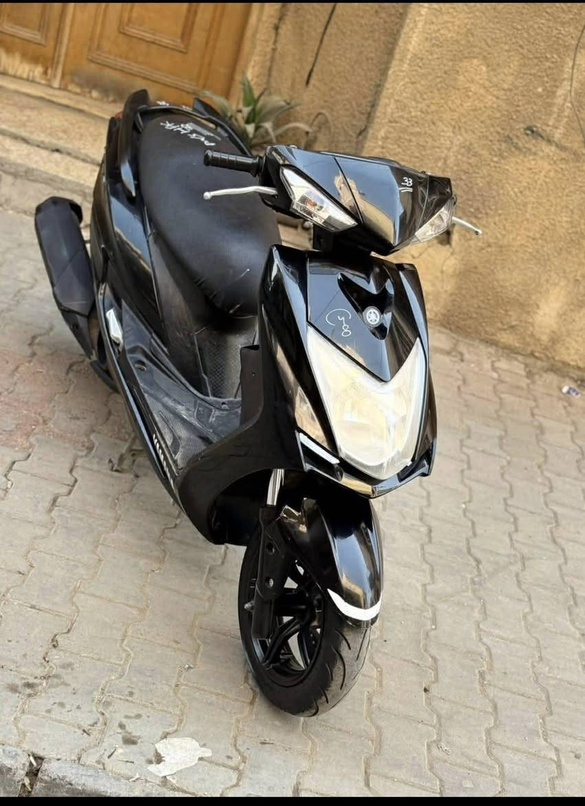 سلام عليكم شباب دراجه شمعه ياباني للمراوس للمراوس PCXجيل ثالث او رابع الدراجه ماشيه28الله شاهد جديده ومامتعوبه للمراوس فقط


**إذا كنت صاحب هذا الإعلان وتريد حذفه لأي سبب، رجاءا أرسل رسالة إلى الدعم الفني**