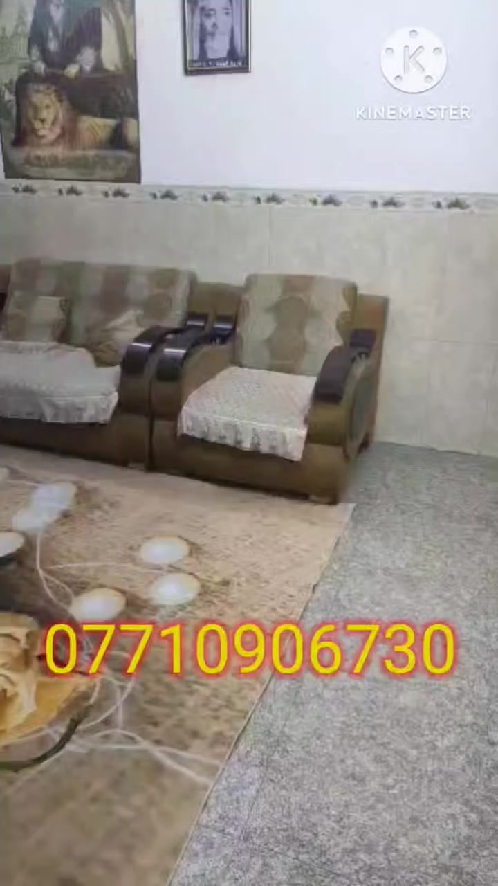 السلام عليكم
بيت ٢٠٠ متر بناء حديث طابقين ٥ غرف نوم واستقبال وصالة ومطبخ و ٣ صحيات وطارمة ومنور وسطحين الحسينية منطقة ال ٤٠٠٠ قرب مدرسة الخنساء 
السعر ١٥٢ 
الاتصال ***********
 ابو الحسن الحسني للعقارات
 متوفر واتساب
