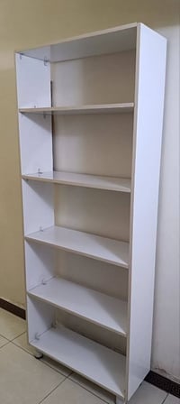 فاترينات • ٣ وحدات • ٢م