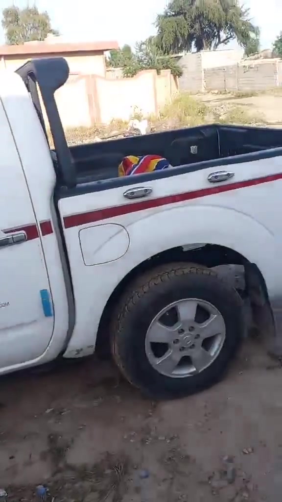 نيفاره موديل ٢٠٠٩ نضافه فول مكلف بنشر ***********
