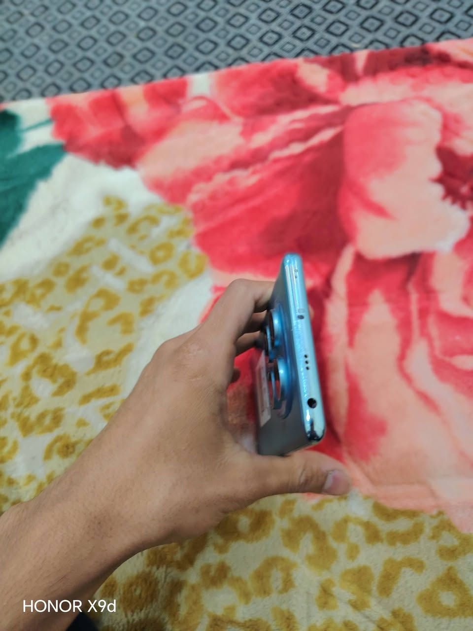 سلام عليكمم ..
تيلفون ريدمي نوت 14 برو

جهاز نضيف كلش استعمال قليل 

ماداخل تصليح ابدد

ذاكرته 256 شخط مابي الجهاز 

رقمي ***********
