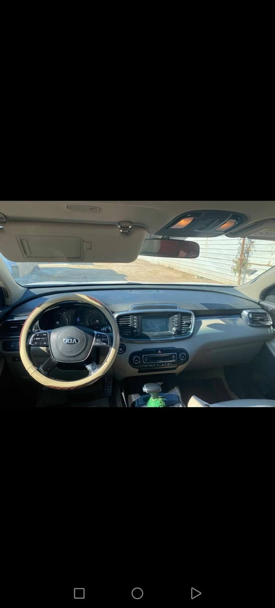 مساء الخير سورنتو ١٨ شكل ٢٠ فول عده البنرامه جاهزه من كلشي رقم بابل انكليزي بسمي بيها بنيد وجاملغ والباب بدون يرباك وبدون دواخل والجاملغ الخلفي شخط ستوته ونصبغ وصاعدين بي تخم تاير جديد باتري جديد حداديه جديده مكينه وكير كفاله السياره مكفوله من ضربه السعر ٢٢٠ وبيها مجال العنوان كربلاء اطويريج رقم ***********
