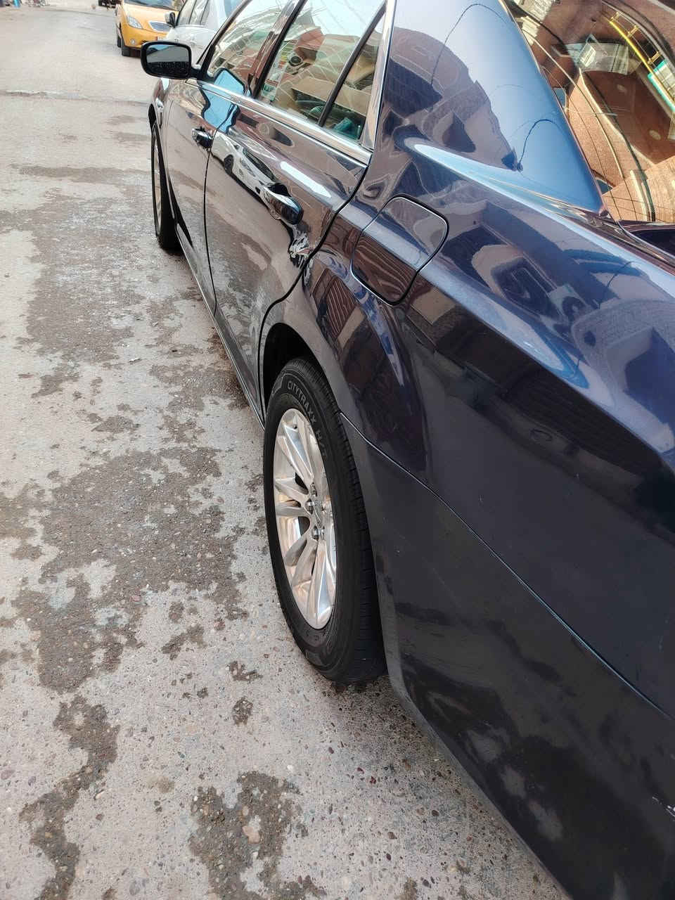 السلام عليكم ورحمة أوباما 2013 فول مواصفات بيهه قطعتين صبغ أثر شخط رقم بغداد كير ومكينه مكفوله مكاني بغداد مامتواجد ع فيس ***********
