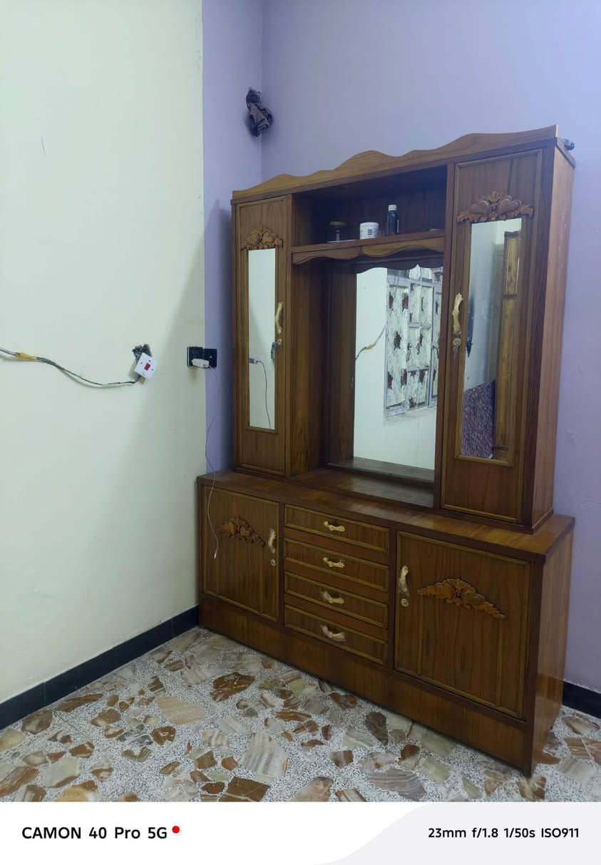سلام عليكم غرفه خشاب صاج تفصال غرفه جديده والسعر عل خاص


**إذا كنت صاحب هذا الإعلان وتريد حذفه لأي سبب، رجاءا أرسل رسالة إلى الدعم الفني**