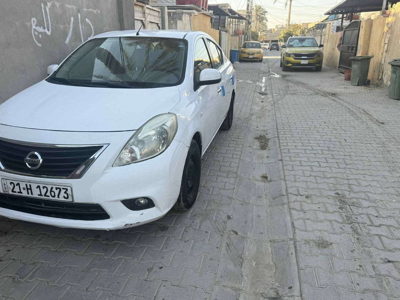 السلام عليكم نيسان صني 2013. هندي سياره بسمي 
مكفوله من صبغ فقط بارد بجنطه 
***********  السعر ٨٣
