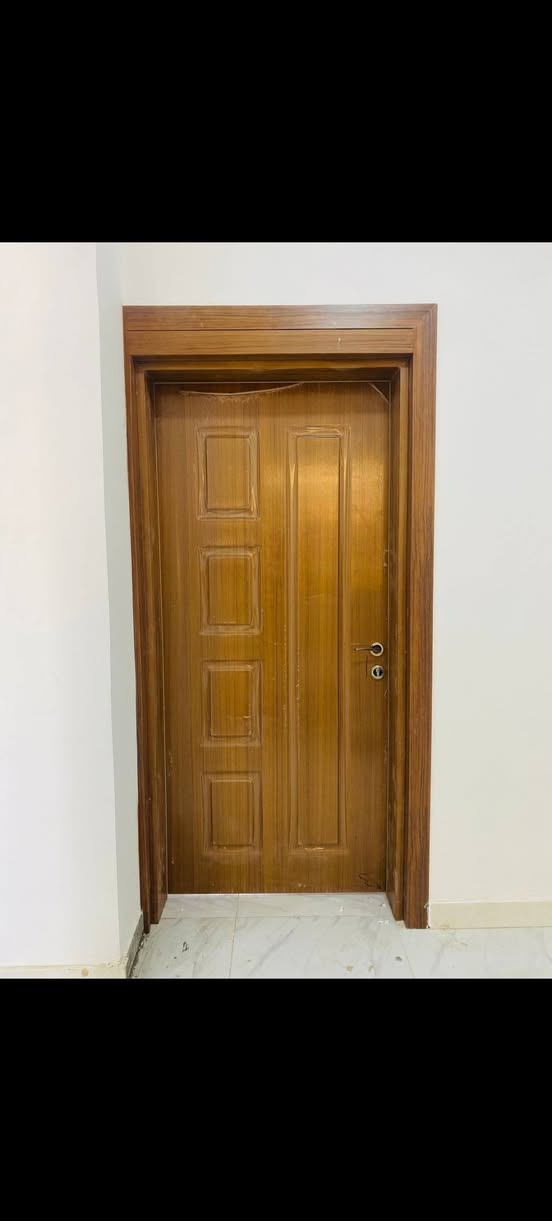 سلام عليكم أبواب شمالي سعر كامل يدات نرمايد شد ونقل بغداد. فقط سعر ٢٢٥ الف وبعدك اكو الوان ودزاين تختلف 
قياسات متوفره
٢١٠ في متر
٢٤٠ في متر
٢٧٠ في متر
سعر كامل شد ونقل فقط بغداد
*********** واتساب
