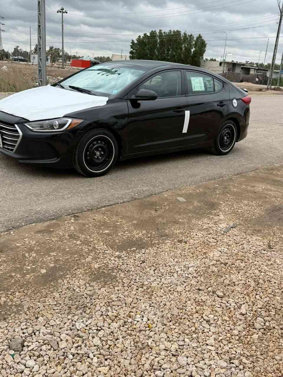 سلام عليكم سياره النترا موديل ٢٠١٧ كير ومحرك وحداديه كفاله تخم تاير جديد بيه اربع قطع صبغ بدون دواخل السياره جاهزه مكاني بابل السعر ٩٨ بيه مجال الي مايشتري ليعامل  الرقم ***********
