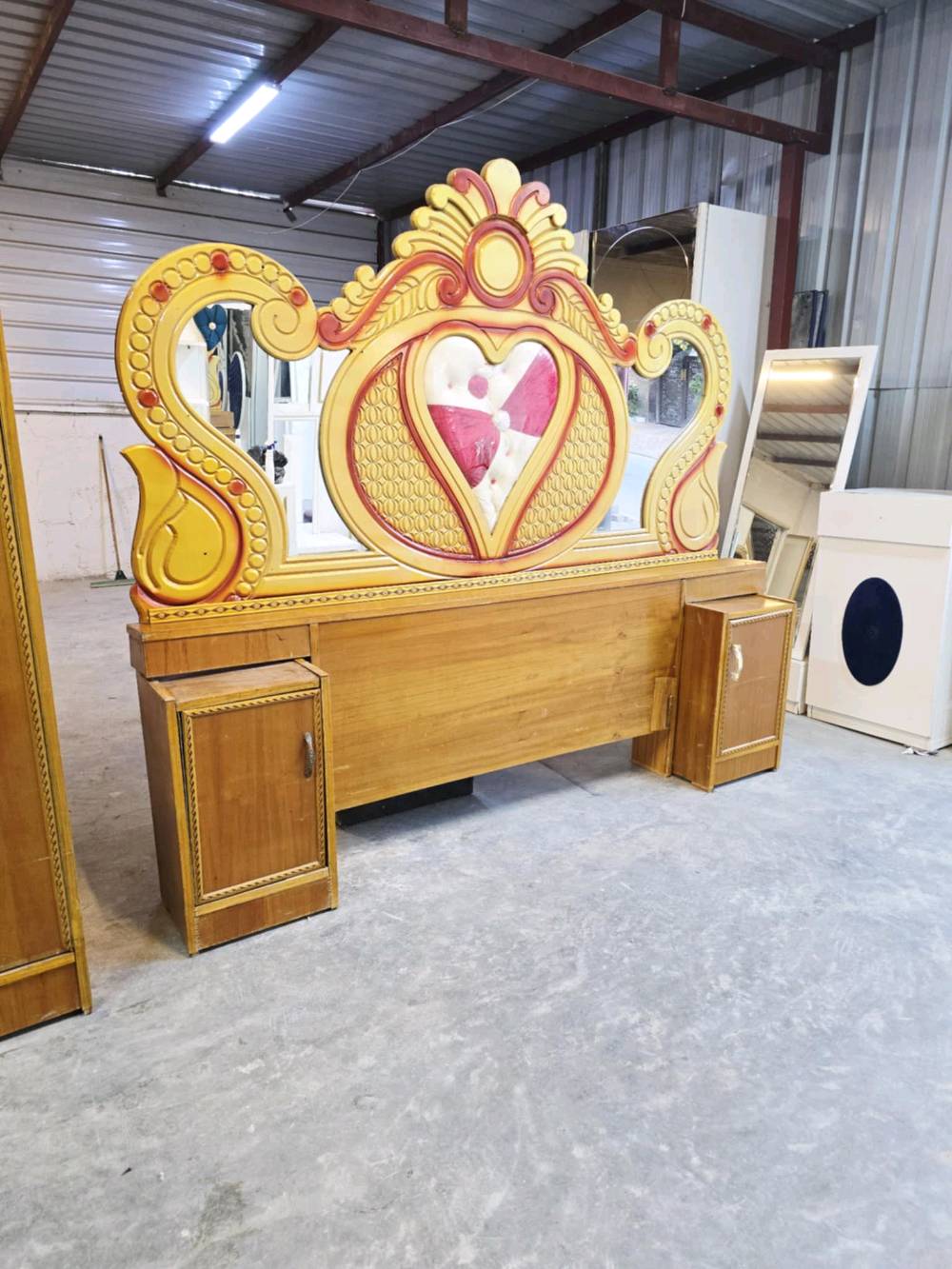 غرفه صاج عراقي شغل وسط 650 واصل نقل وشد