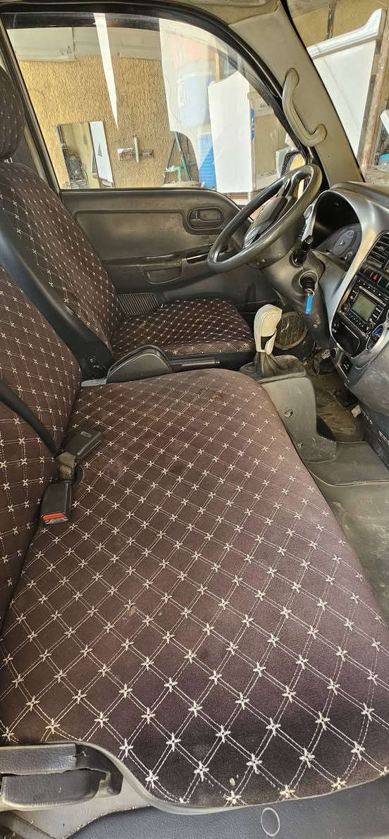 كيا ٢٧٠٠ موديل 2014للبيع رقم واسط
للإستفسار انتصل ***********
