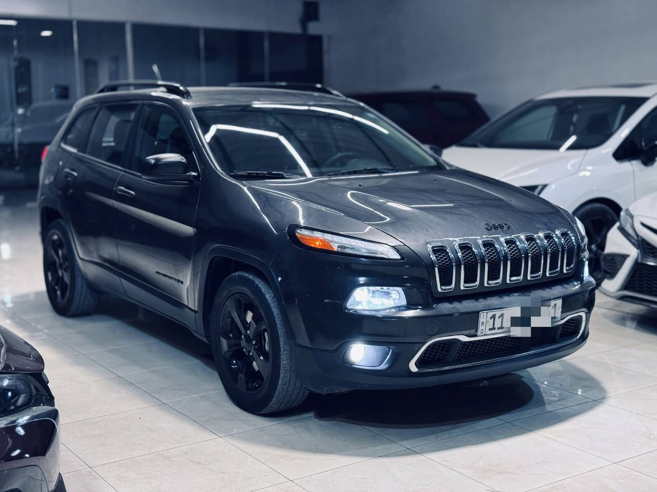 جيب بزون 2017
‏مواصفات ...
مكينة 6 سلندر ٣.٢٠٠
‏تبريد قطعتين 
‏كشنات جلد
لايتات زنون
تدفئة ستيرن وكشنات
‏هاند بريك بصمه 
‏اوتو هولد 
‏لد نهاري 
تشغيل عن بعد
وضعيات قيادة (سبورت و ثلجي وطيني واوتو) 

‏السياره بطاريه جديده 
‏مكينه كير نظيفات جدا 
‏تبريد ثلج
السعر 128 ورقه
التواصل ع الرقم 
***********
موجود واتساب
