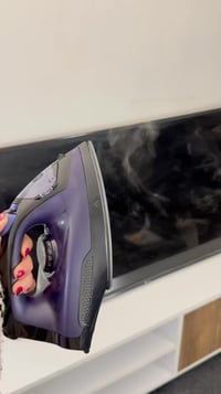 مكوة لاسلكية • قاعدة سيراميك • ضمان سنة