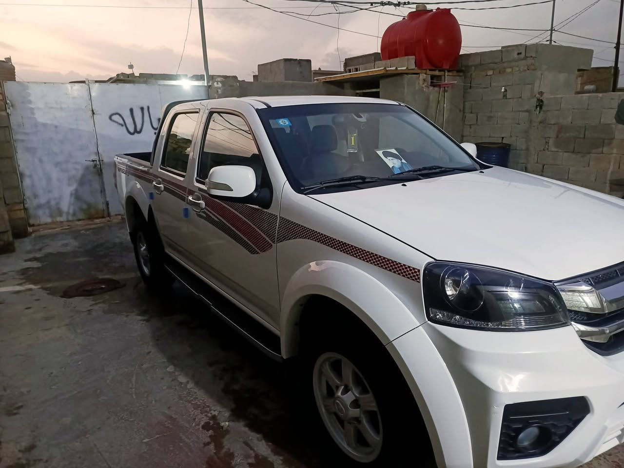 سلام عليكم كريت ول البيع مديل 25 رقم واسط دولي كفاله عامه ماشيه 23الف عنوان كوت مركز المدينه ***********وسيا ***********
