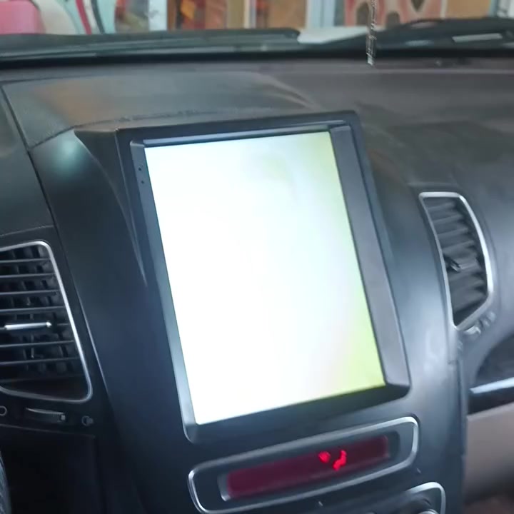 السلام عليكم....
سورنتوا ١٤ تم استبدل المسجل العادي إلى شاشه تسلا فووول مواصفات مع ضمان اكيد من مركزنا 
مع تركيب الكامرا الاصليه للسياره


**إذا كنت صاحب هذا الإعلان وتريد حذفه لأي سبب، رجاءا أرسل رسالة إلى الدعم الفني**