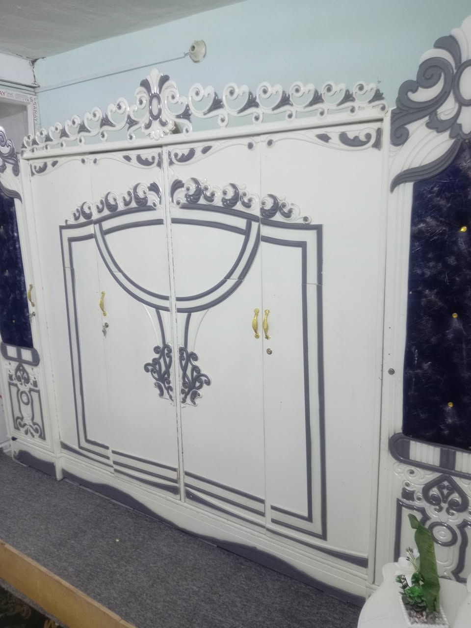 غرفه اخشاب عراقي تصميم تركي للبيع المكان الحمزه الشرقي ***********
متواجد خاص
