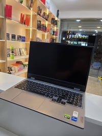 للبيع Lenovo LOQ15 I7-13650HX  RAM 16 قابل للتطوير  HARD 512 قابل للتط...