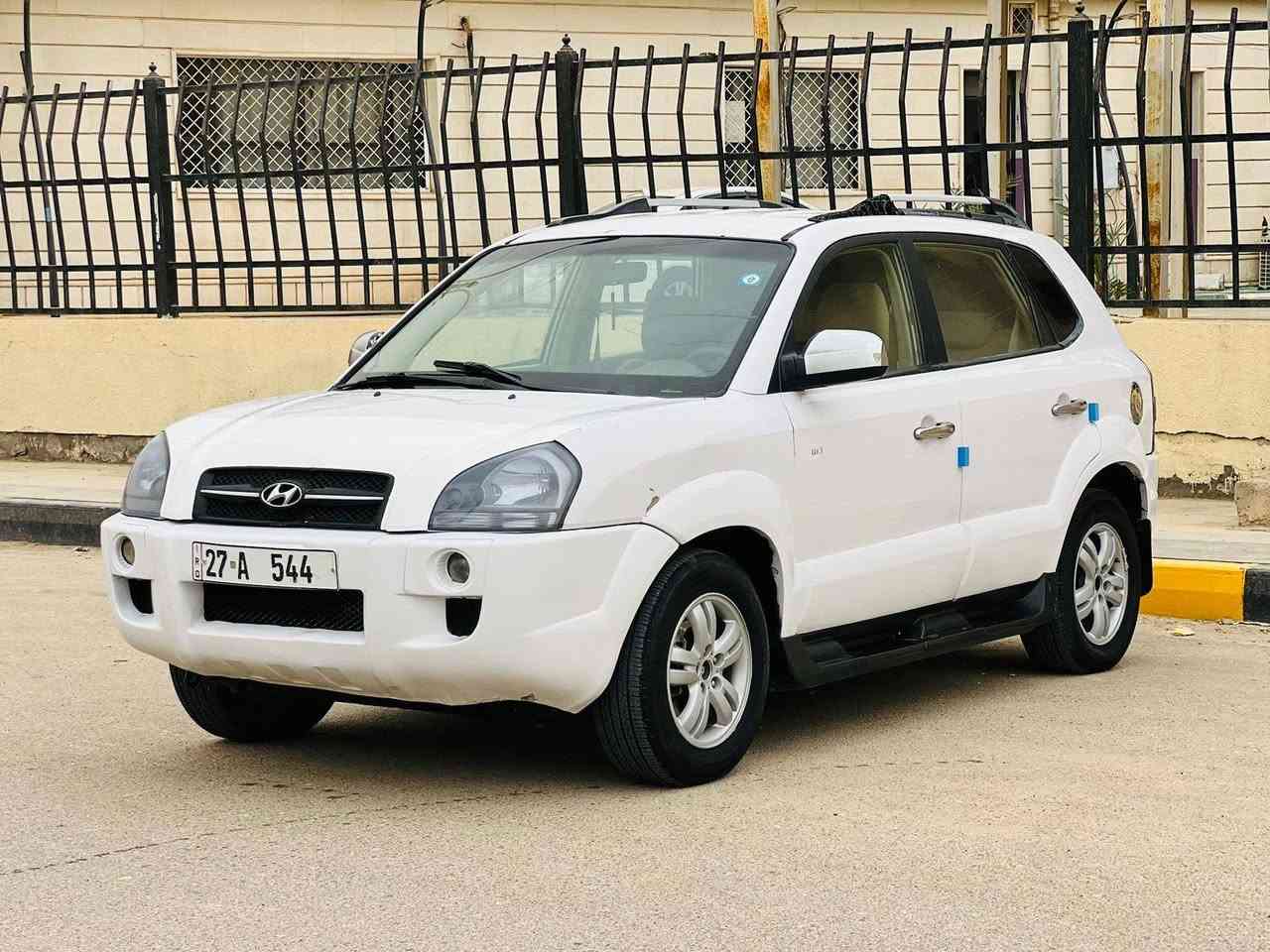 توسان مديل 2008خليجي رقم جديد سنويه لل30تحويل مباشر السعر 83بيهه مجال اتصل *********** السياره جديدوجاهزه مكاني ناصريه سوق الشيوخ, ذي قار
