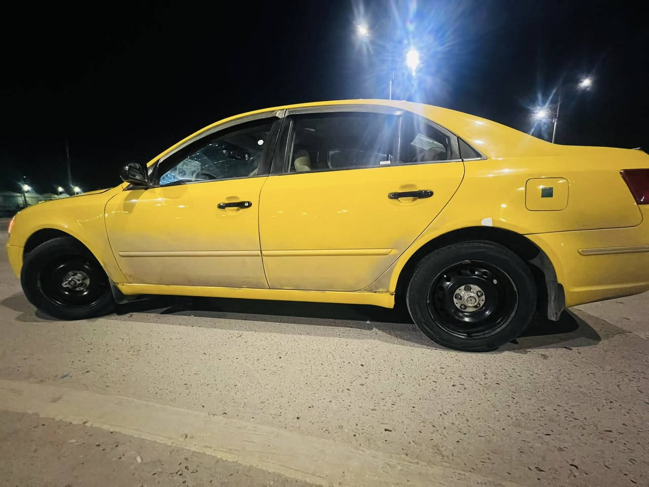 سوناتا وارد امريكي موديل 2010تحويل مباشر السياره بيهه تجيه كلش خفيفه جهة العبري محرك 2400كير ومحرك كفاله لا تنقيص ولا تبخير تبريد ثلج منضومه زنون بيهه مكاني بغداد شارع فلسطين السعر (٧٤)
اتصال ***********///***********
