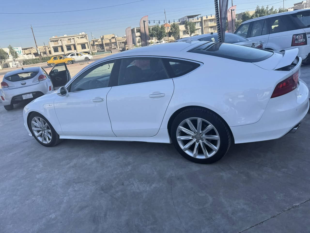 السلام عليكم
سيارهA7 اودي خليجي مكفوله كفاله عامه فول 
موديل 2018
المكان السيديه 
للاستفسار وات ساب 
***********
