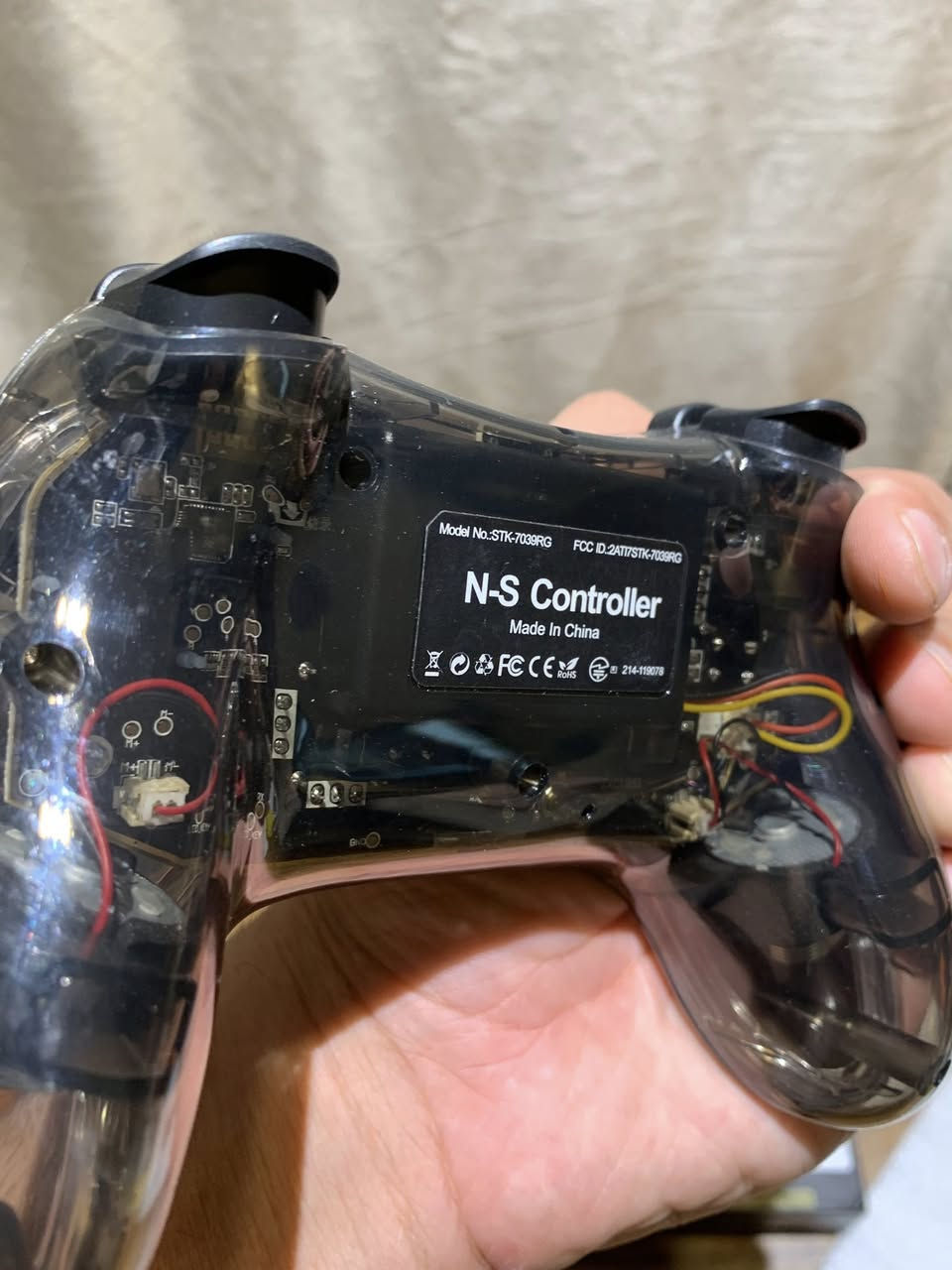 جوستك احترافي يشتغل PC  و بلي فور السعر 10


**إذا كنت صاحب هذا الإعلان وتريد حذفه لأي سبب، رجاءا أرسل رسالة إلى الدعم الفني**