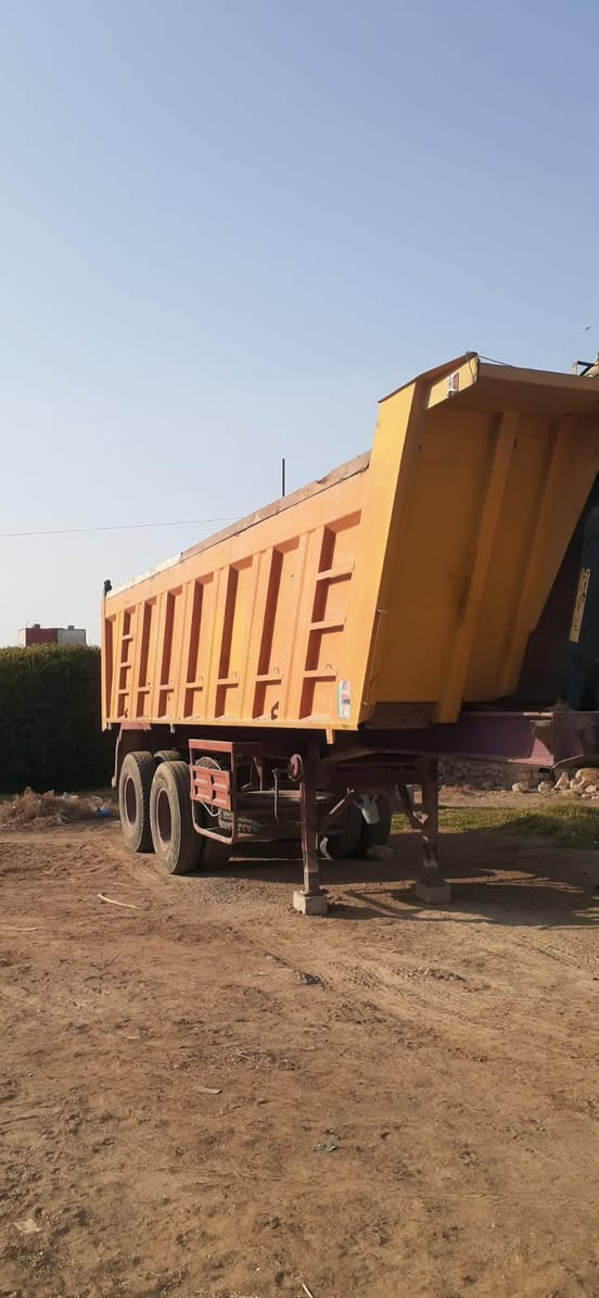 سلام عليكم ورحمة الله وبركاته 

عربانه نسـافه للإيجار بسعر مناسب جدا 
بدون أطارات لتواصل ..***********
