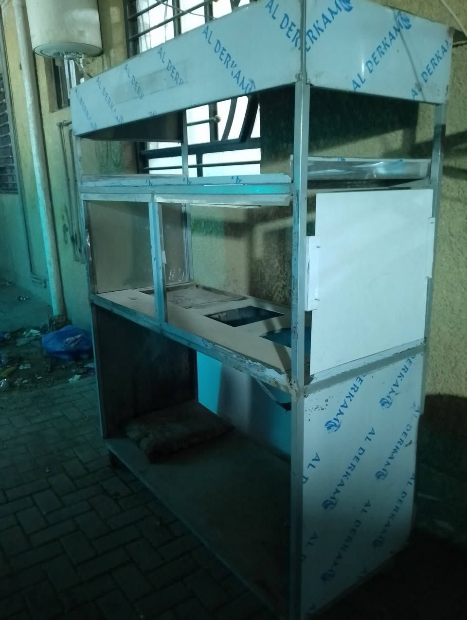 ٣ فتحات مال همبرگر ومستطيل مال بلانك فنگر ودائري للجدر 
للبيع المكان بغداد الكراده


**إذا كنت صاحب هذا الإعلان وتريد حذفه لأي سبب، رجاءا أرسل رسالة إلى الدعم الفني**