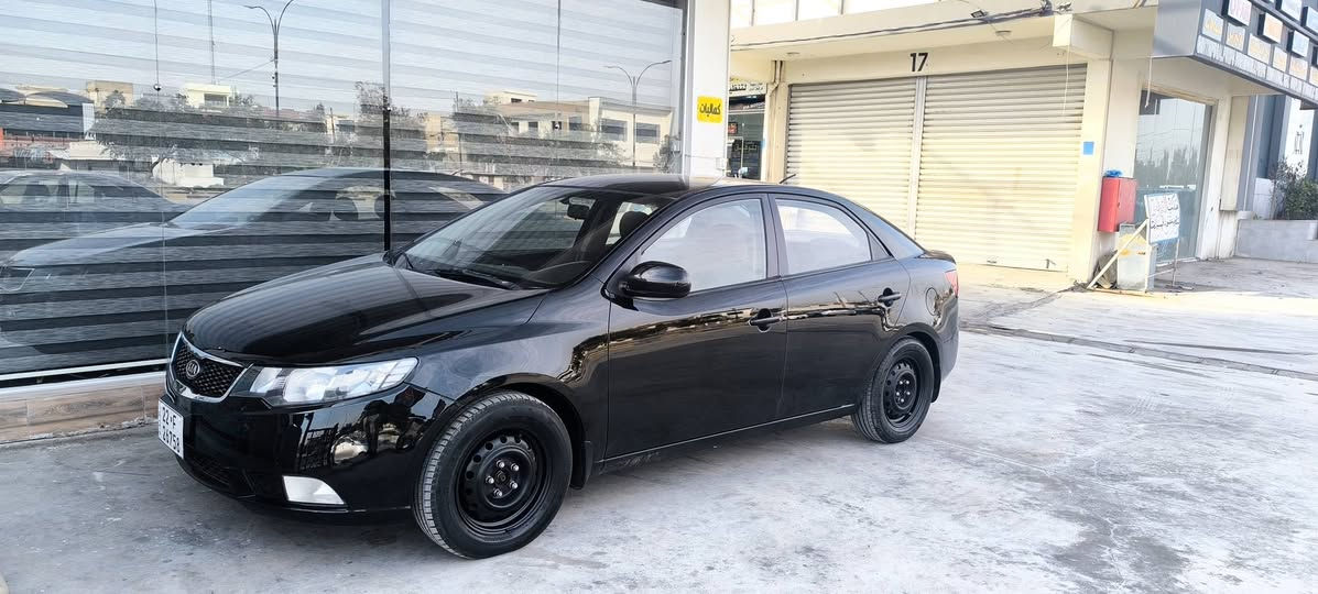 السلام عليكم
كيا سيراتو 2012 كوري 
محرك 16 دوش 
محرك وكير وتبريد شرط 
رقم وسنوية جديد 
سياره فقط جاملخ بدون  داخل  جاملخ النفر
وأثر حالوب  فقط 
السعر   88
   مكان موصل حي فلسطين 
***********
واتساب واتصال
