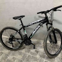 مكينة اصلية • تاية ورا مشكوكة • ايسر الشلالات