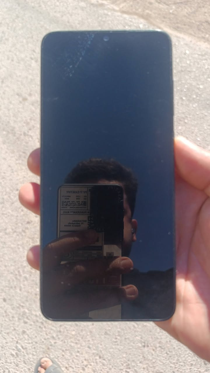 سلام عليكم جهاز A05 جهاز نضيف كلش سعر 150 رقم ***********
