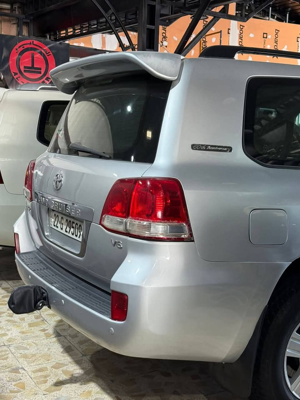 لاندكروز 2010 كفاله عامه 6 سلندر
رقم أربيل وكاله او تحويل
بيع او مراوس 
رقم الهاتف ***********
