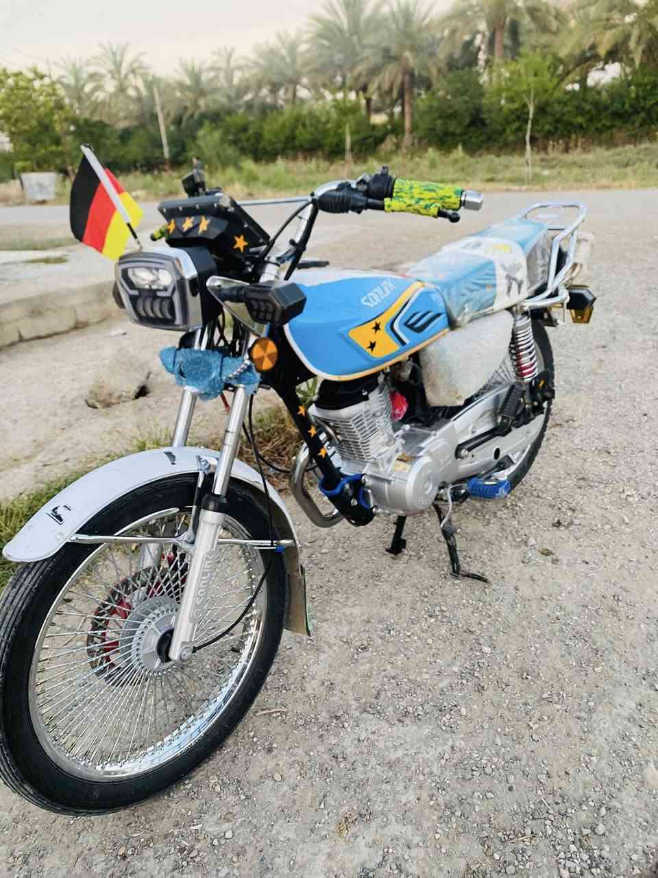 سلام عليكم سولنك تايكر محرك خمسه كير موديل 2025مكفول من كلشي ماشي قليل بعده جديد تجي وتشوف بعينك شاشه شغاله كلشي شغل تجي تشغل وتروح السعر ٧٧٥وبي مجال قليل العنوان ديالى شهربان رقم الهاتف ***********
