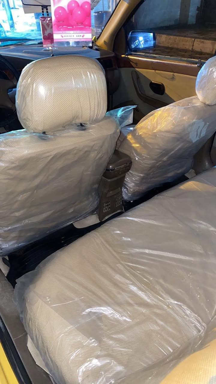 سمند موديل ١١ سياره نظيفه بدون صبغ محرك بيه تنقيص تستلم صافي باسمنا السياره  السعر ٣٥مكان السياره بغداد الغدير قرب جسر المشتل تلفون  ***********
