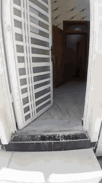 بيت لل ايجار للاستفسار واتساب كرار الذهبي للعقارات *********** 📞 ( ونستقبل عروضكم رهنية و ايجار و بيع ولدينا كادر للبناء ومعاملات التعقيب )
