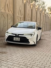 كورلة هايبرد ( 2024 )  ماشية( 16 ) ألف   سيارة بعدها بوضع الوكالة   سب...