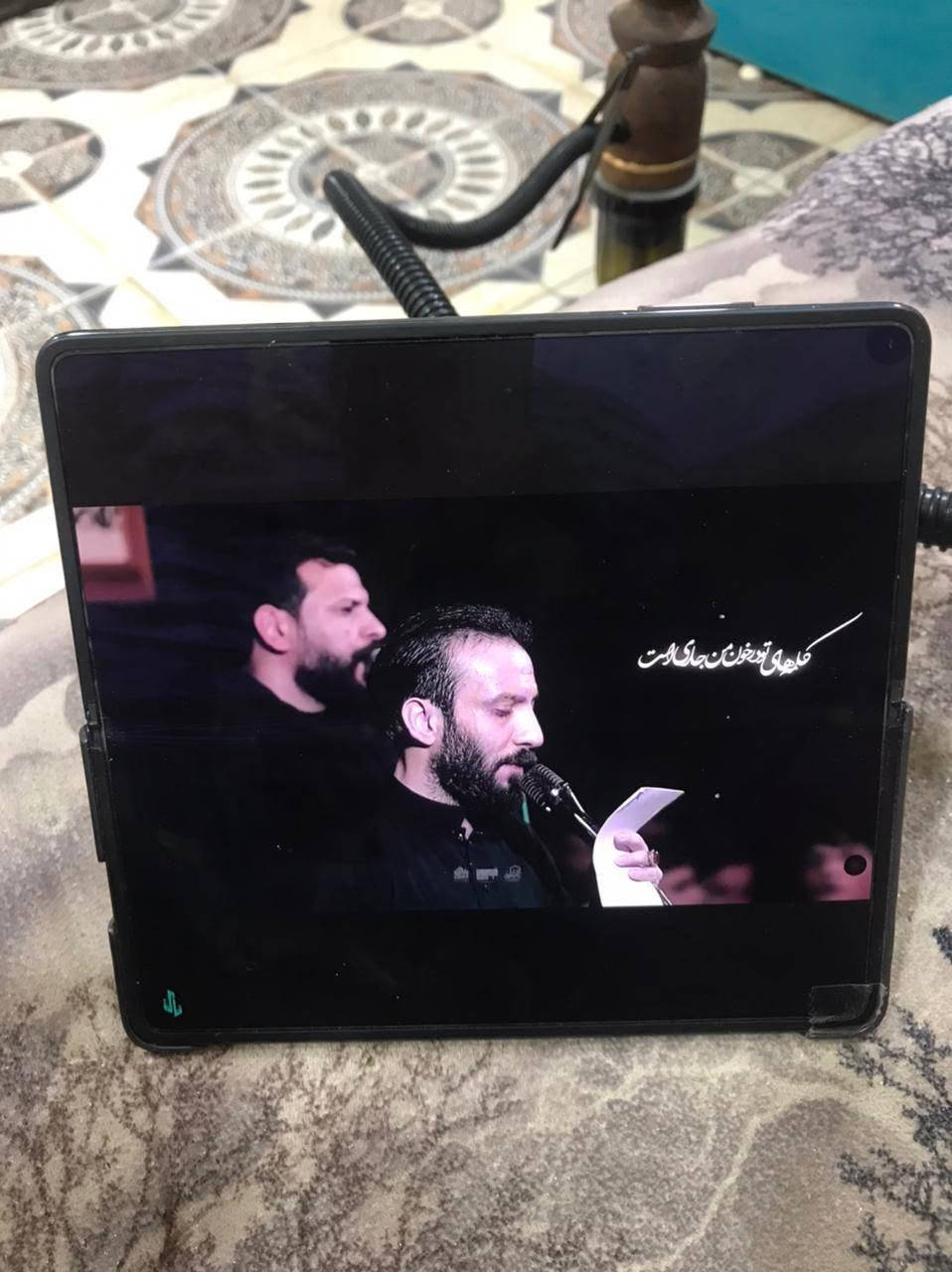 جهاز هونار ماجك 2v فلب ذاكرة ٥١٢ رام ١٢ اشغل لحد ١٢٠ فريم بي ندبه صغيره ما تبين الجاهز جديد مع كامل ملحقاته مطالعه من الكارتونه للبيع السعر ٧٥٠ الف وبي مجال للاستفسار ***********
