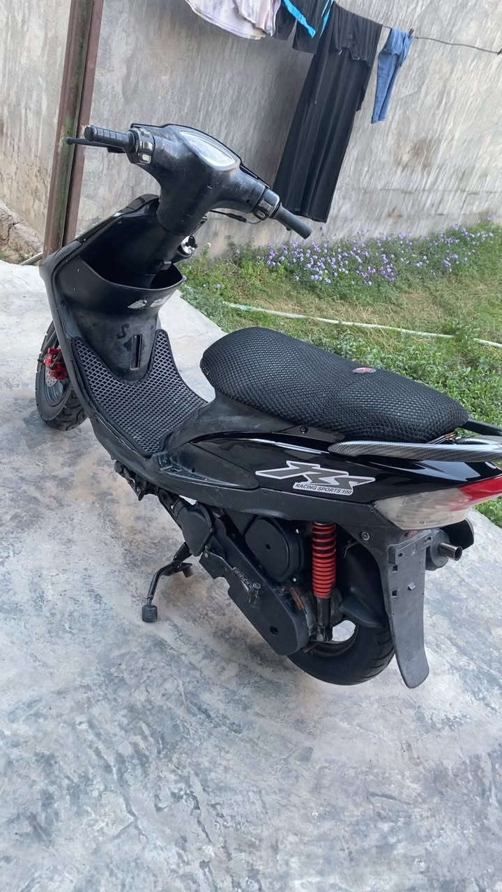 ماكس عدله كل نقص مابيها بوشه 55داجه حلوه وكل نقص مابيها مكاني جلولاء سعرها 500وبيها مجال ***********
