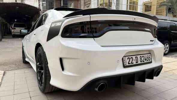 السلام عليكم 
للبيع تشارجر daytona 
محرك 6400 
مديل2021
مواصفات الدايتونه معروفه 
السياره مداخله لا ستعراض ولا اي بطولات ولا اي شي

السياره عليها داون بابيب ومبرمجه يم مصطفى ايكل 

صدر جديد قبل ٤ ايام مبدل ودهن هم ربع متصرف عليها كامله سياره
حادث السياره فقط بنيد بدون شواصي بدون محرك طاك ايرباك دشبول ودركه بدون اي شي ثاني بيها بارد بل جاملغ الماميه على كد ٤ اصبع بسيطه كلش 

السعر 280 وبيها مجال 

مكان السياره الجادرية 

رقم الهاتف *********** 

موجود وتساب وسيم كارت 🙏♥️
